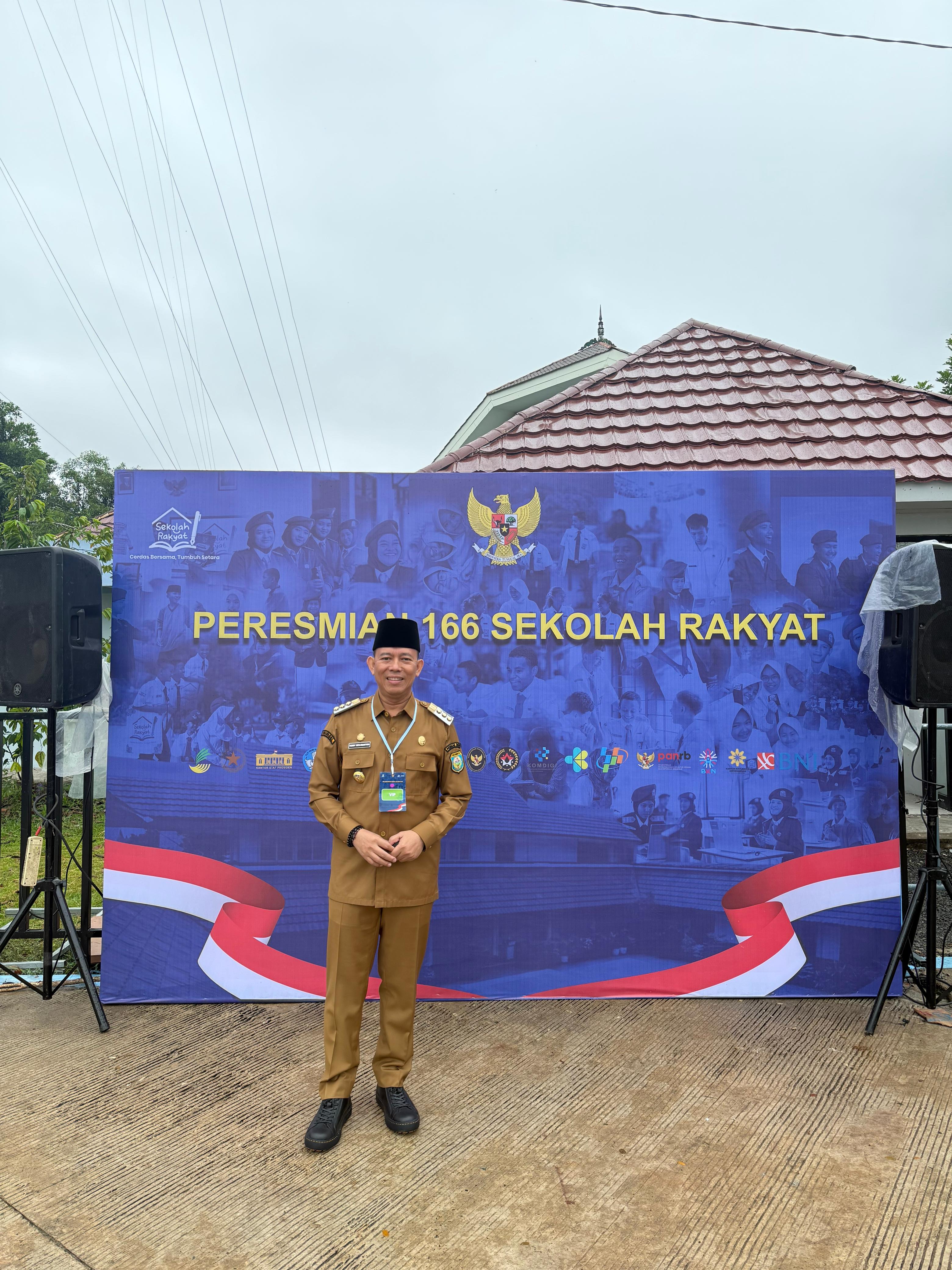 Bupati OKU H Teddy Meilwansyah Hadiri Peresmian Sekolah Rakyat Oleh Presiden RI