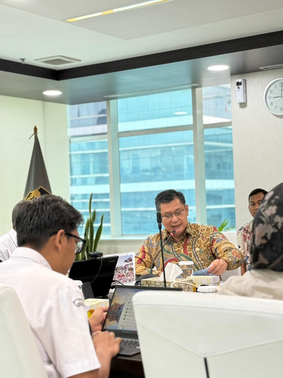 Dukung Asta Cita Presiden, Wakil Bupati OKU H. Marjito Bachri Perjuangkan Swasembada Ikan di KKP RI