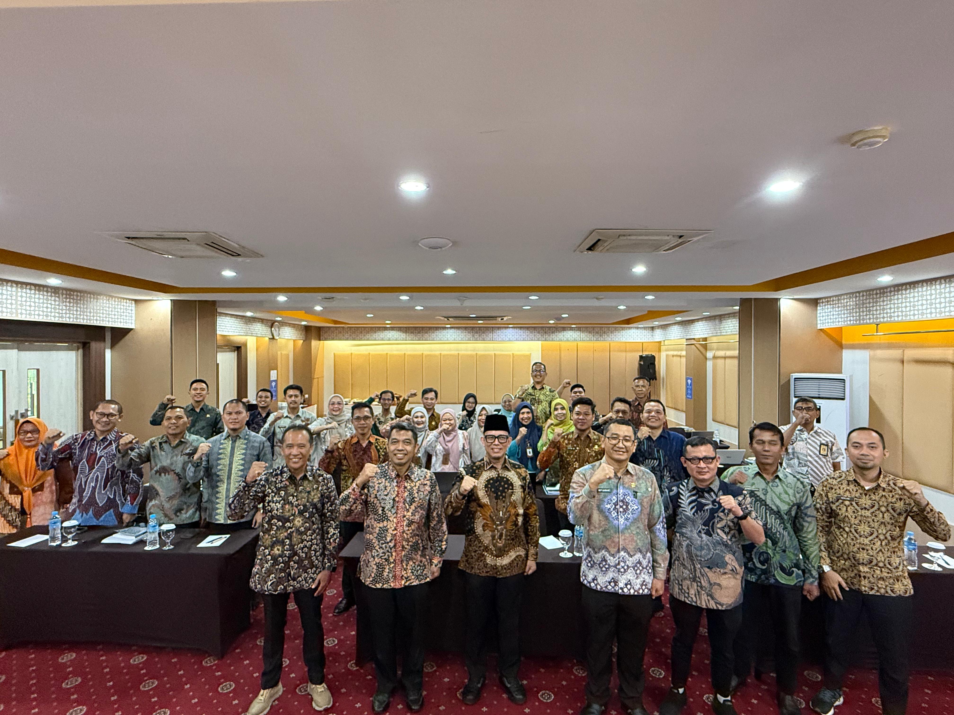 Tingkatkan Kapasitas SDM di Bidang Keuangan, Bupati Bawa Langsung OPD Terkait Untuk Ikuti Bimtek